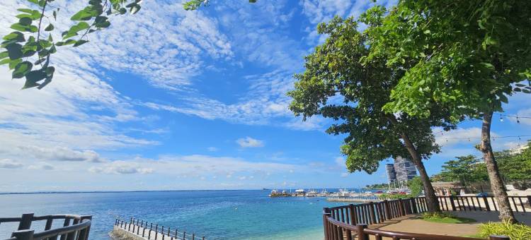 萨沃伊酒店麦克坦宿务附近新城海滩(Savoy Hotel Mactan Cebu near Newtown Beach)图片