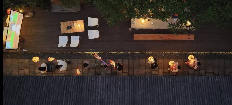 雲亼·曙光里图片