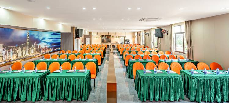 揽月酒店(佛山高明金骏广场店)图片