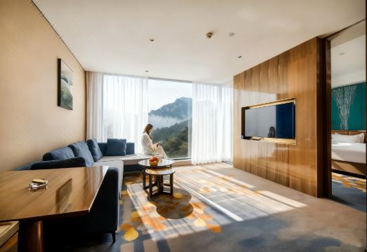 云上洲际酒店（九江火车站庐山风景区店）外景图