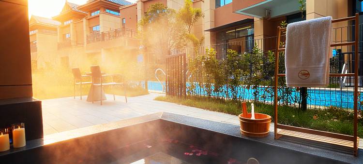 韶关龙泰翁山源温泉城图片