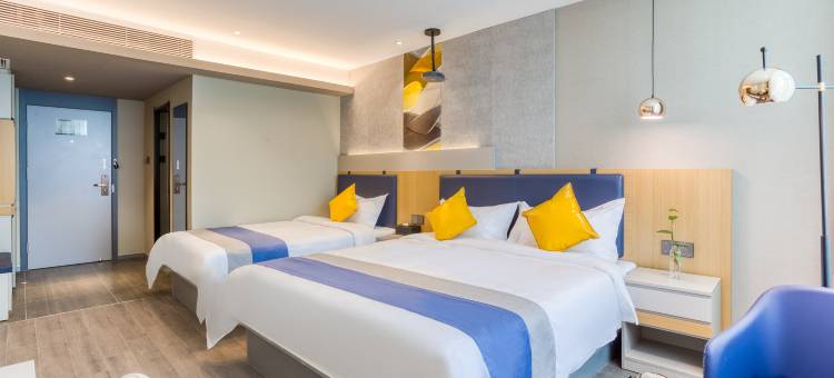 睿柏·云酒店(营口万达广场客运站店)图片