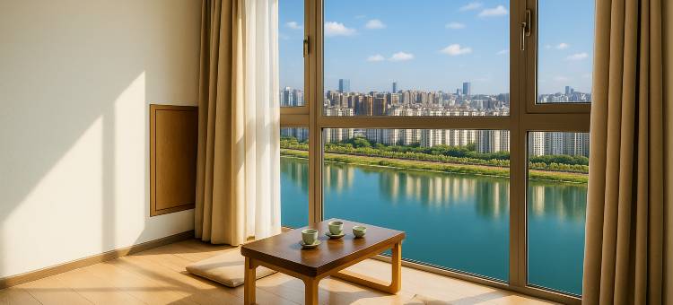 洛禾・云舍|一线河景Designer奢品酒店(珠江路美食广场万达店)图片