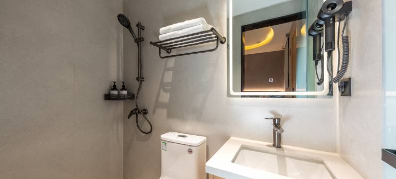 上海开蔓铂金酒店(五莲路地铁站店)图片