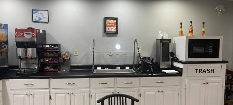 海恩斯维尔红屋顶旅馆(Red Roof Inn & Suites Hinesville)图片