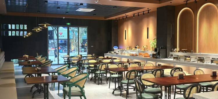 盈江康陵大酒店图片