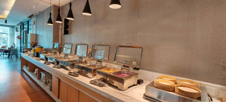 轻住酒店(枣庄西站万达广场店)图片