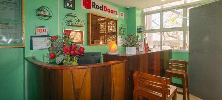 红多兹酒店近EDSA夏令营(RedDoorz near EDSA Camp Crame)图片