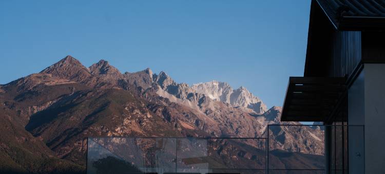 SUNNY｜晴山悦 • 日照金山空中花园野奢度假酒店(白沙古镇店)图片