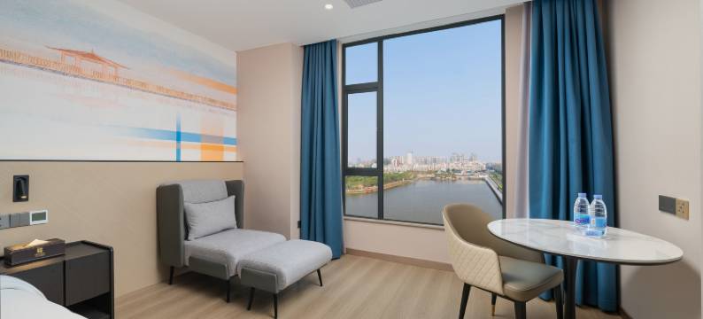 COCO可可精品酒店(阳西西湖公园店)图片