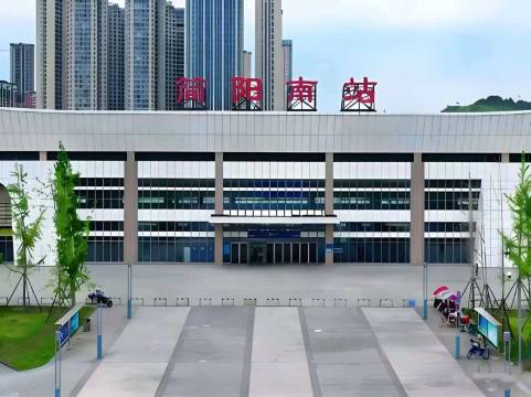 天歌主题酒店(简中店)图片