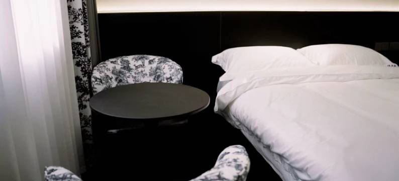 蓝色书签陶艺民宿(陶溪川店)图片