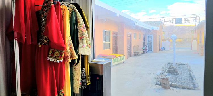 塔什库尔干漫山野雪度假屋图片