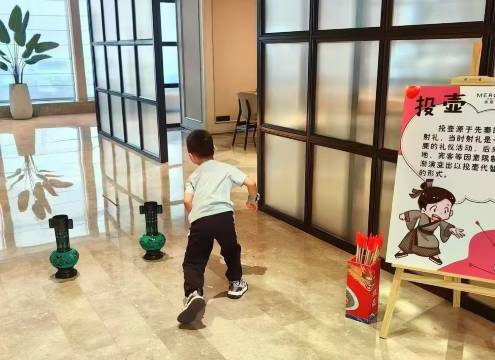 美居酒店(洛阳龙门高铁站市政府店)图片