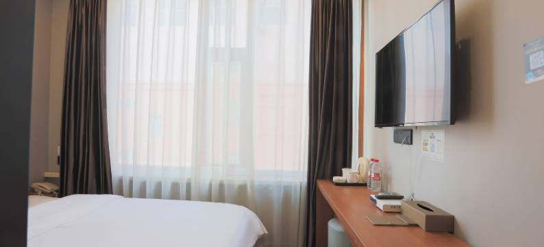 五月花宾馆(延吉延边大学网红墙水上市场店)图片