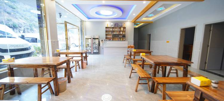 玛娜茶金酒店图片
