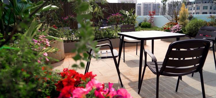 泸山精品酒店(西昌月亮湖湿地公园店)图片