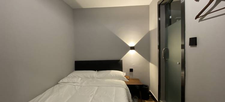 聆雪旅舍(青年大街地铁站店)图片