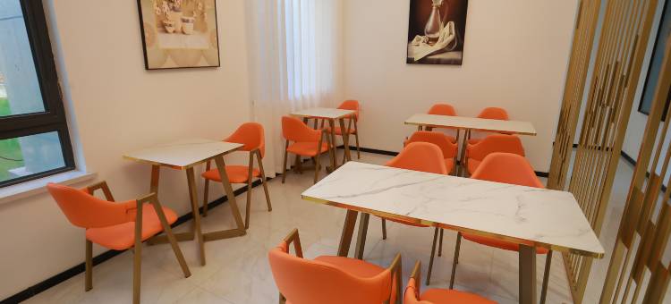 云朵酒店(沈抚示范区大学城店)图片