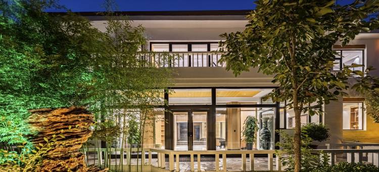 花筑·秦皇岛临海听涛别墅(南戴河旅游度假区仙螺岛店)图片