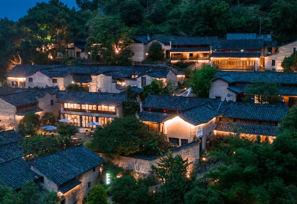 联系酒店