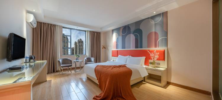 栖悦里酒店(南宁江南客运站大沙田地铁站店)图片