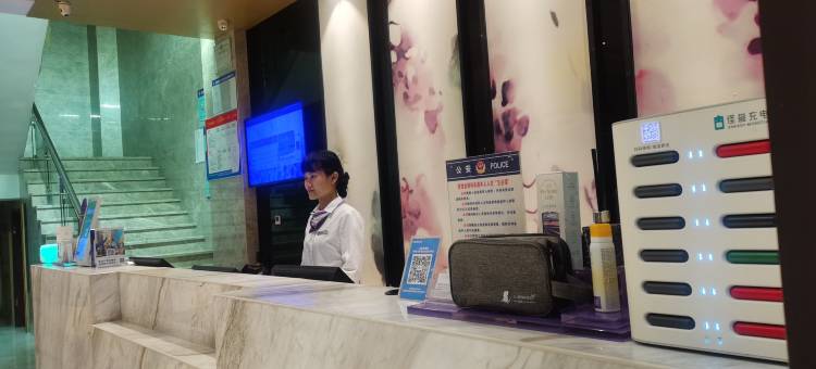 麗枫酒店(常德步行街诗墙店)图片