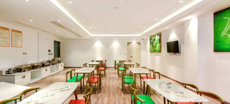 维也纳3好酒店(屏山县政府马湖公园店)图片