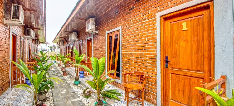 OYO 92606 Djoglo Boto 住宅清真(OYO 92606 Djoglo Boto Homestay Syariah)图片