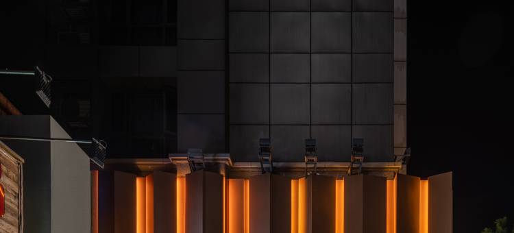 欢漫高空江景酒店(重庆洪崖洞解放碑步行街店)图片