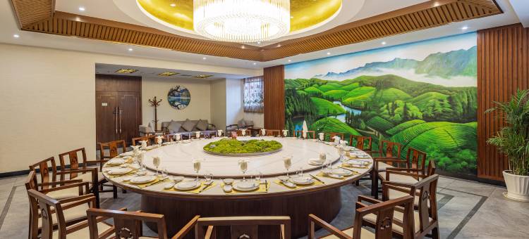 鹤峰源龙大酒店图片