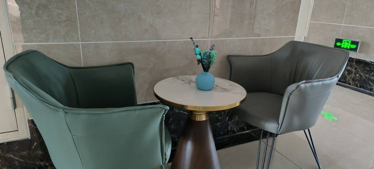 沐尘小舍(乌鲁木齐火车站高铁站店)图片