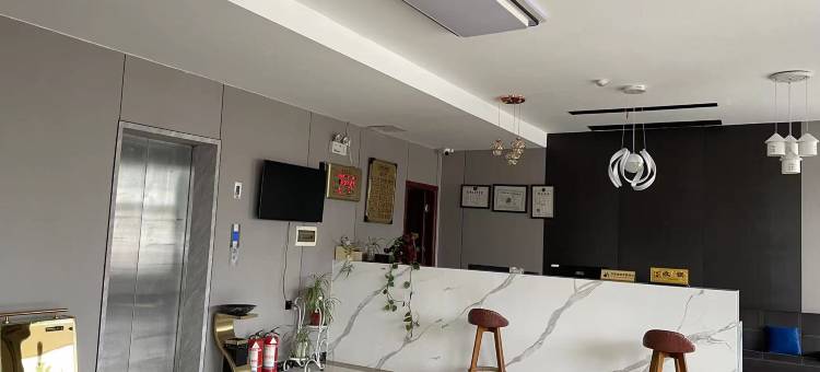 途客中国轻居酒店(西亚城市广场店)图片