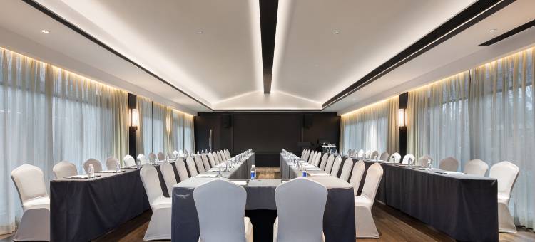 巴陵·邕湖庄园酒店(洞庭湖中华熊猫苑店)图片