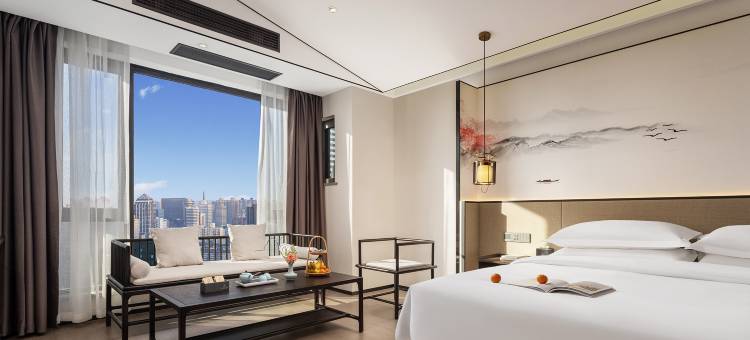 陌上轻居酒店(郑州陇海东路地铁站大润发店)图片