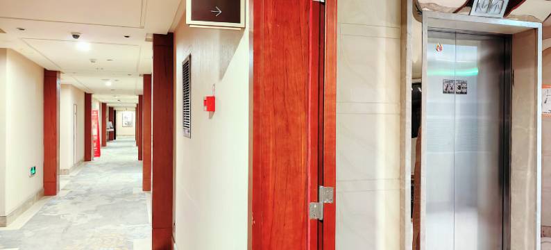 南京印象公寓(绿城水晶蓝湾百家湖地铁站店)图片