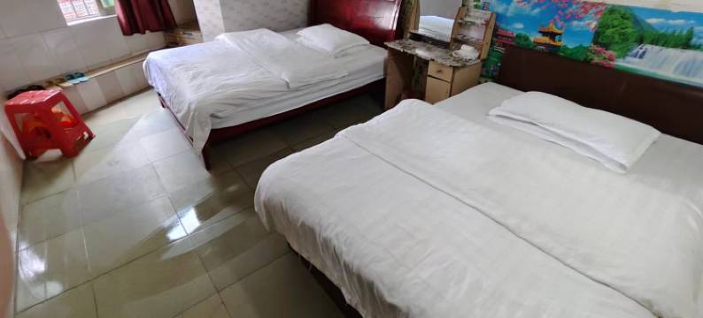 温馨住宿(龙归地铁站万民广场店)图片