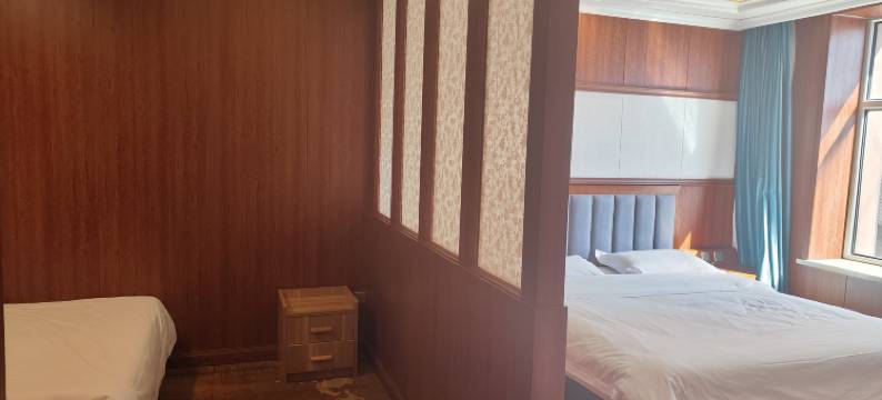锦煜商务宾馆(齐齐哈尔中环广场百货大楼店)图片