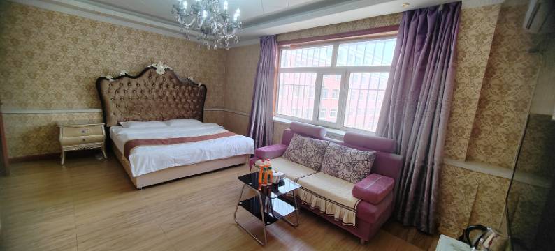 甘南华旗商务宾馆图片