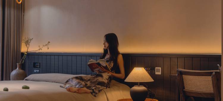 曼辰 Mansion 侘寂美学 · 花园度假酒店 (丽江古城南门木府店)图片