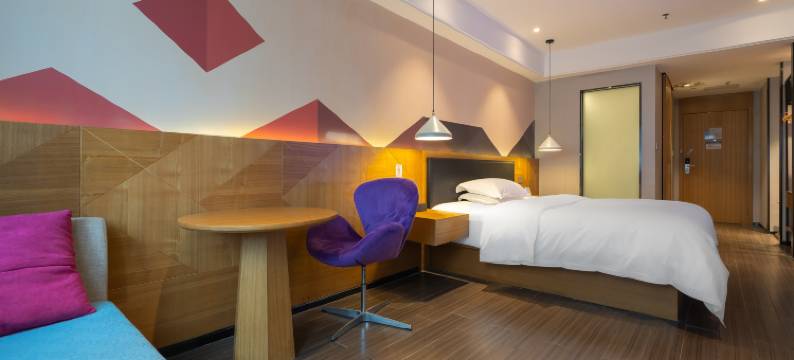 南宁遇上公寓(保利领秀前城广西生殖医院店)图片