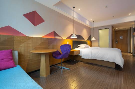 南宁遇上公寓(江南万达广场店)