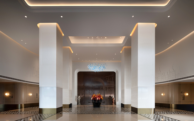 BUTTERFLY COVE CASTLE HOTEL IN YUEXI Over view