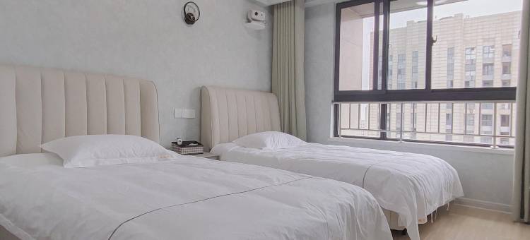 蚌埠湖边雅舍民宿(绿地中央广场店)图片