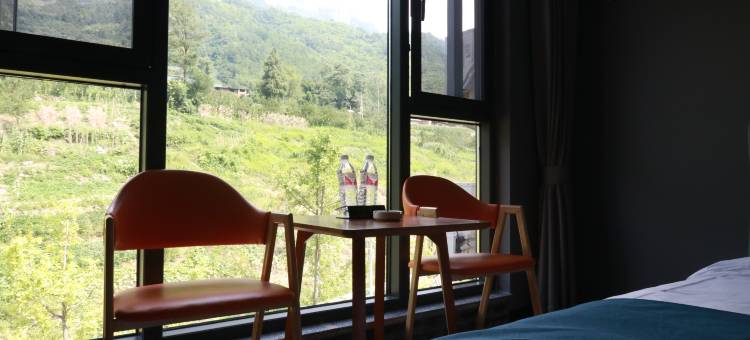 重庆金佛山驿旅墨香民宿图片