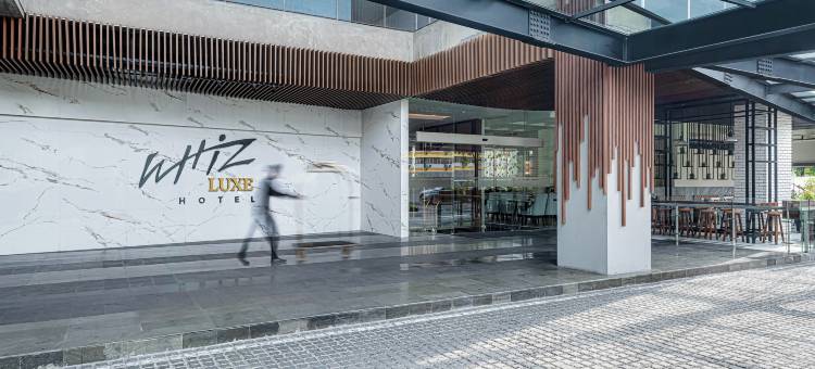 泗水斯帕齐奥威兹豪华酒店(Whiz Luxe Hotel Spazio Surabaya)图片