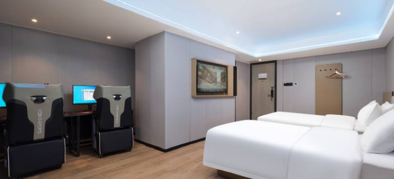 兰庭大酒店(鄂州站鄂州高中店)图片