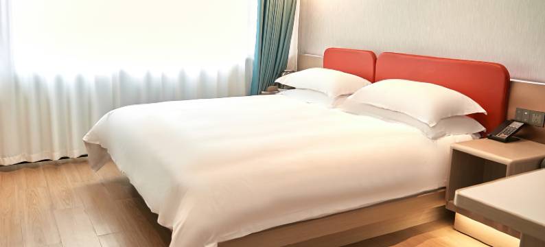 淮岸酒店(淮滨火车站店)图片