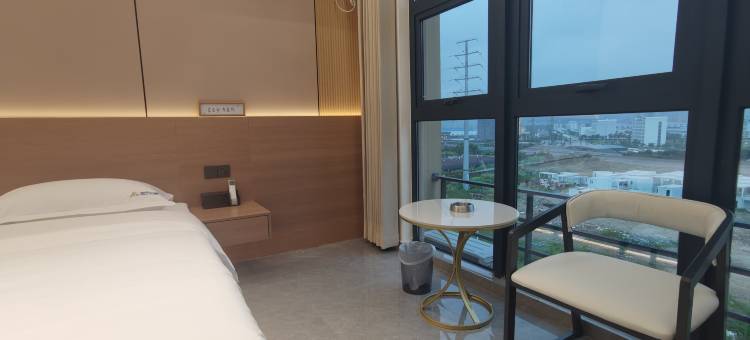 Ji Feng Apartment 季风酒店式公寓 (宁德店)图片