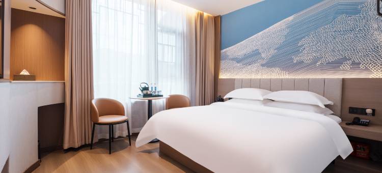 艺龙万国酒店(凤凰古城店)图片